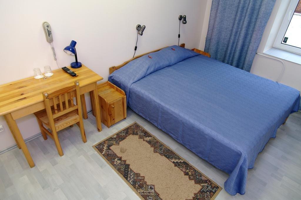 Aleksandri Hotel Tartu Esterno foto