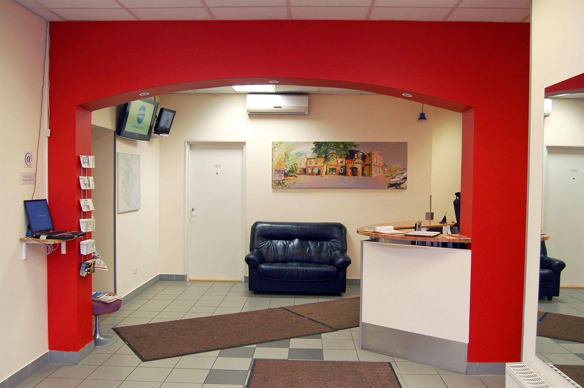 Aleksandri Hotel Tartu Esterno foto