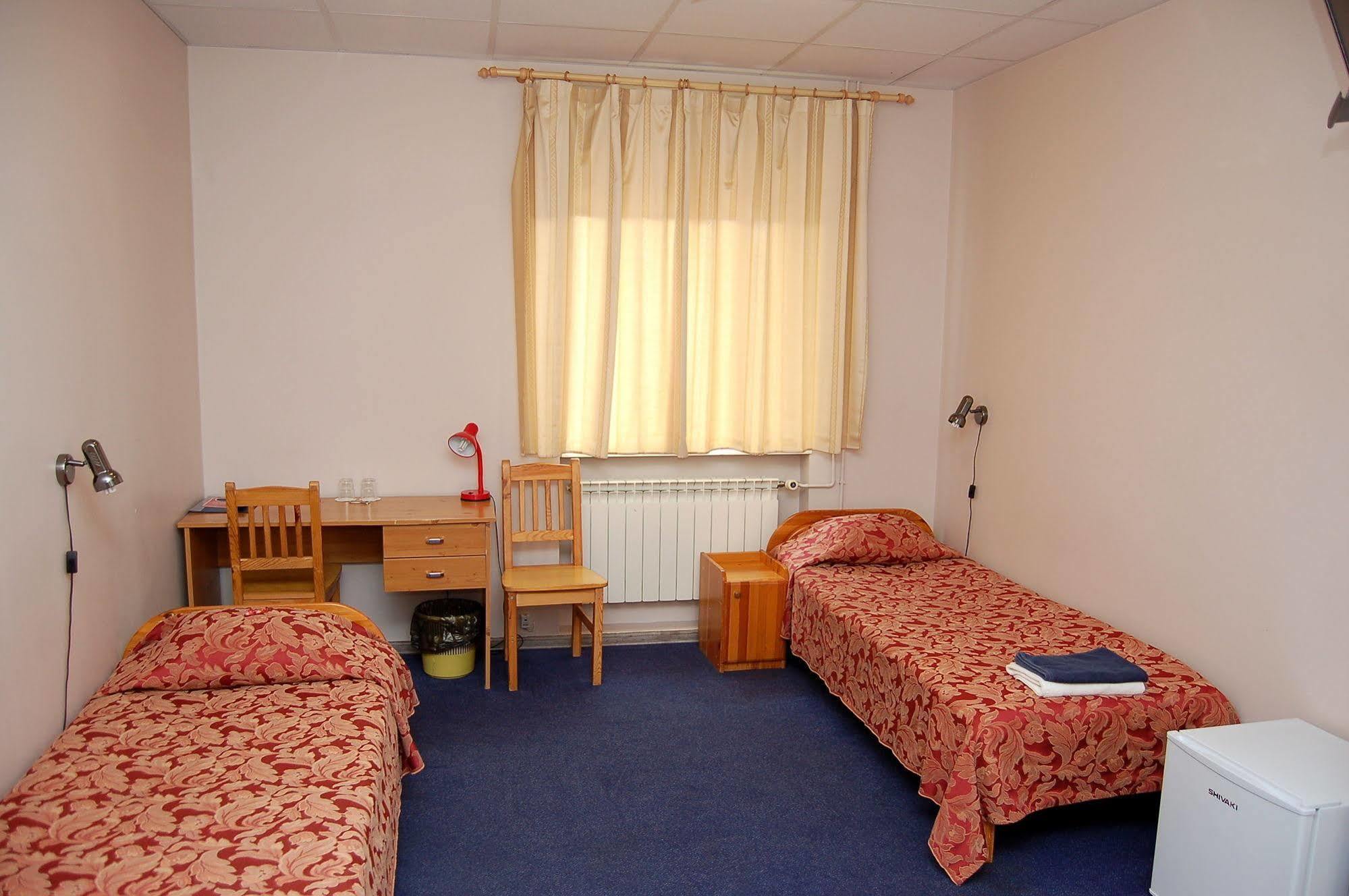 Aleksandri Hotel Tartu Esterno foto